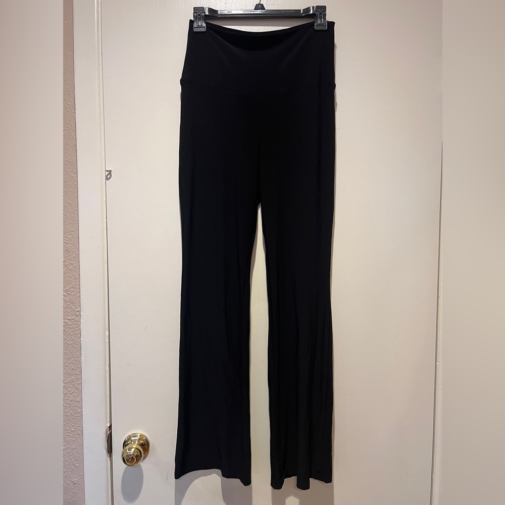 Norma Kamali Stretchy Black Pants Size Medium